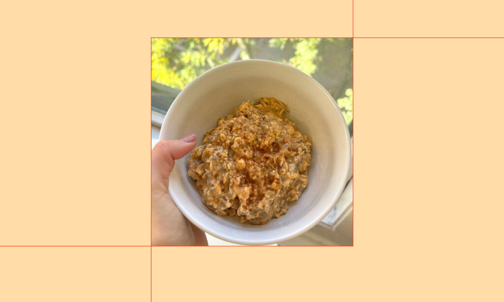 Estos pasteles de avena con calabaza contienen 16 gramos de fibra para mantenerte lleno